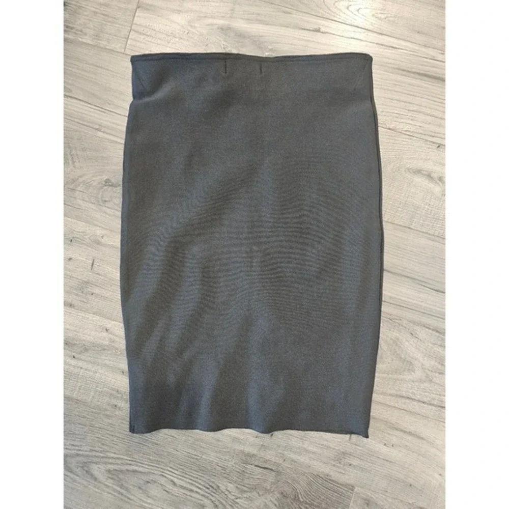 L Black Knee-Length Pencil Skirt‎ Front Slit Career Closet Staple Mobwife Spring